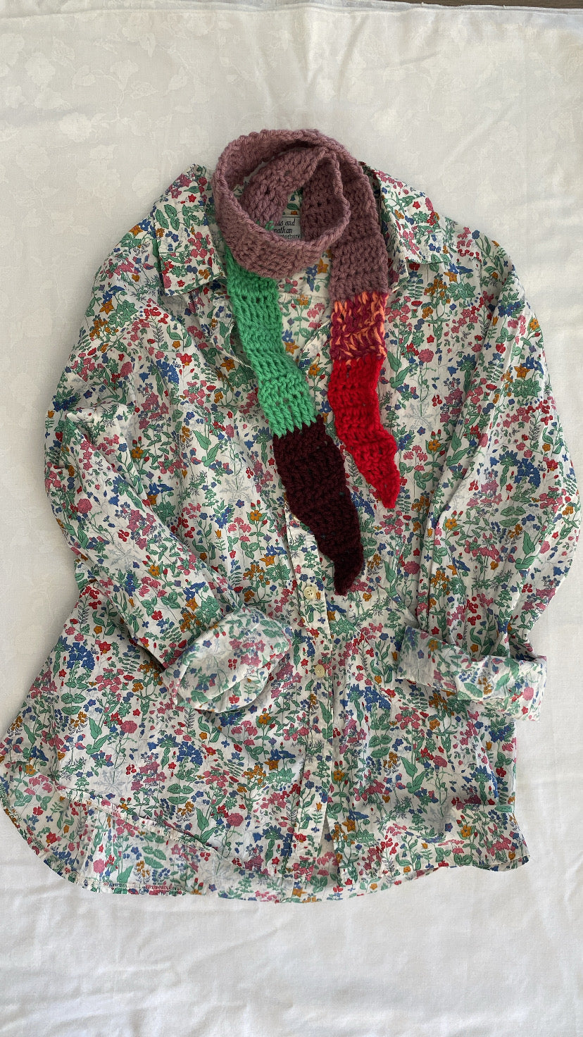 Dylan crochet miniscarf- Pink & green (Copy)