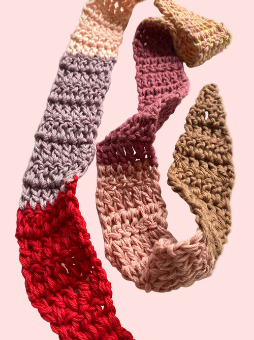 Dylan crochet miniscarf- Pink & green (Copy)