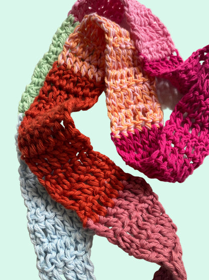 Dylan crochet miniscarf- Pink & green